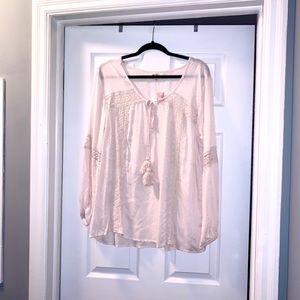 A Beautiful Soul (Arula) Boho Top. Size 14/16